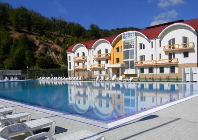 Hotel Oras Zlatna Extérieur photo