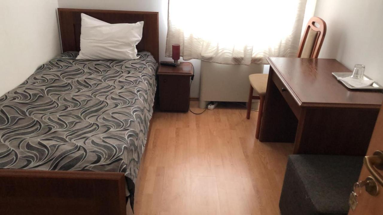 Hotel Oras Zlatna Extérieur photo